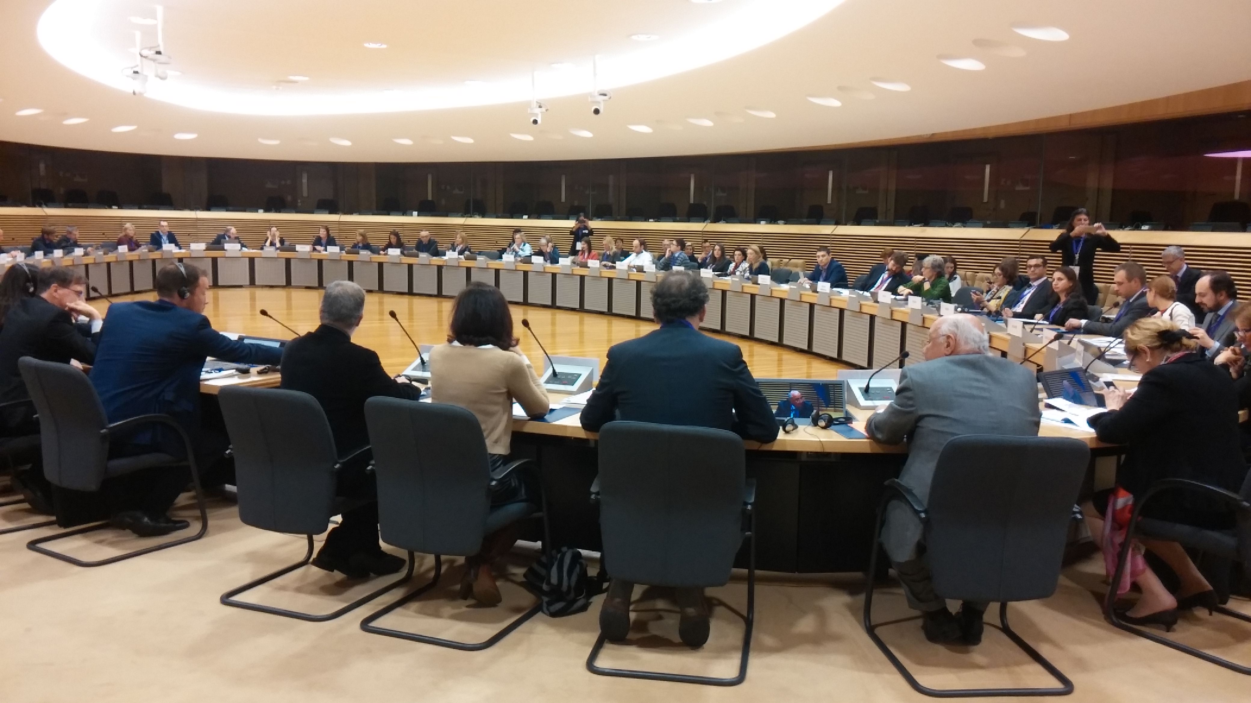 2007-2013 ENPI Sınır Ötesi İşbirliği Kapanış ve 2014-2020 ENI Sınır Ötesi İşbirliği Açılış Konferansı Brüksel’de düzenlendi